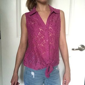 ⭐️ Detailed Cut Out Front Tie Button Down Tank